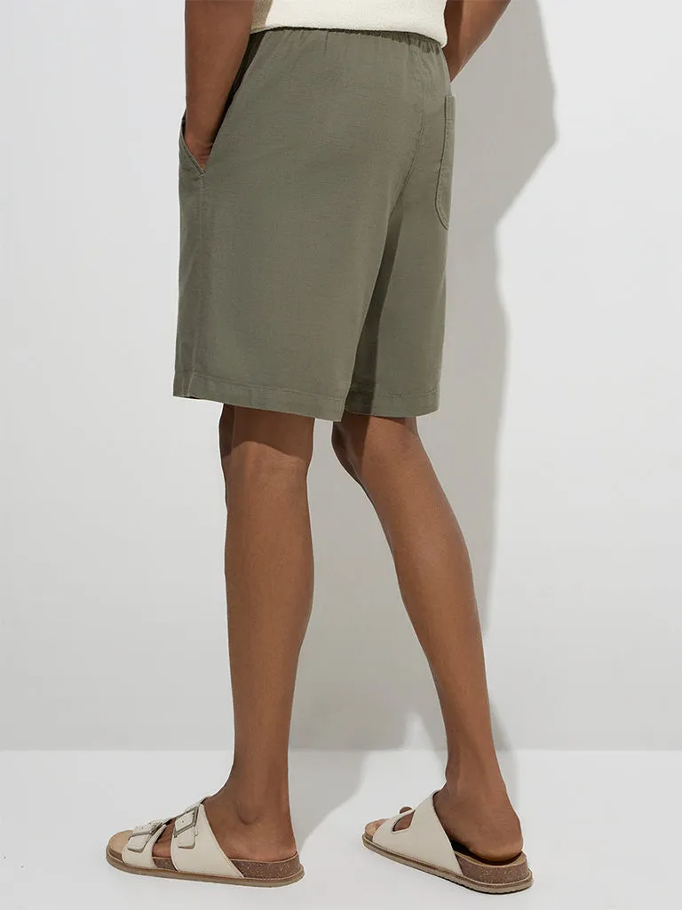 ETA Olive Solid Relaxed-Fit Mid-Rise Cotton-Blend Shorts