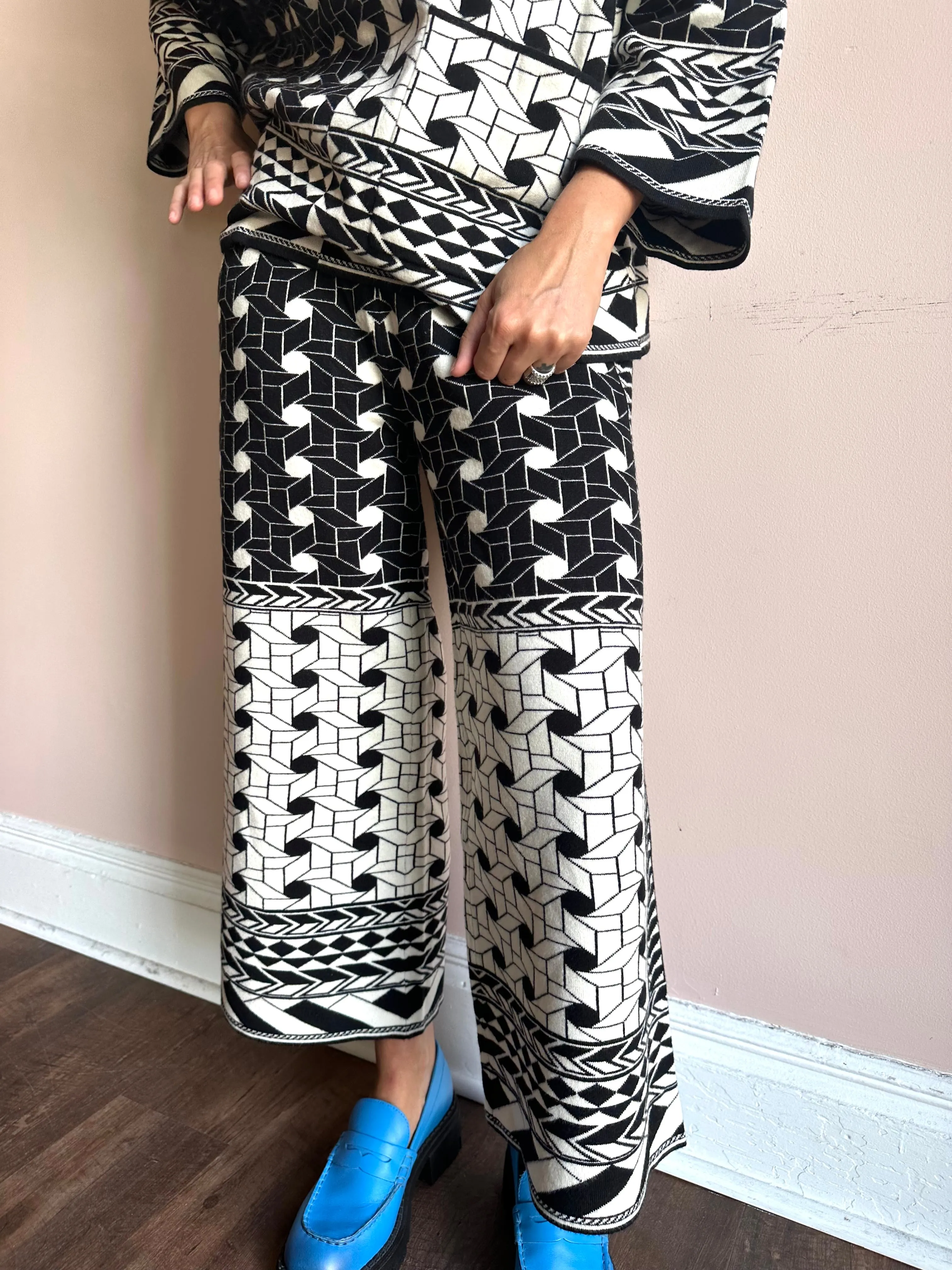 Geo Check Knit Pant