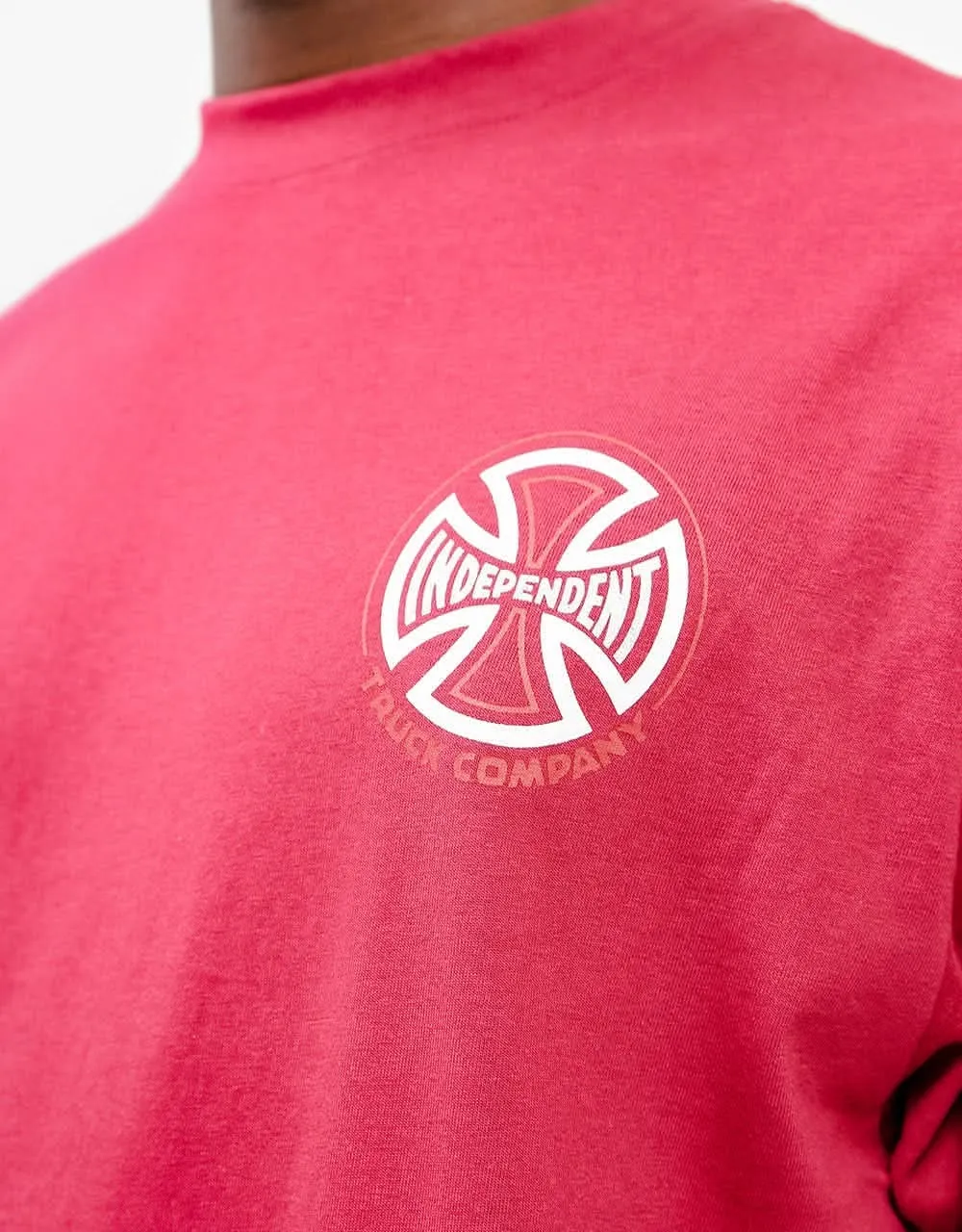 Independent CBB Cross Spade T-Shirt - Maroon