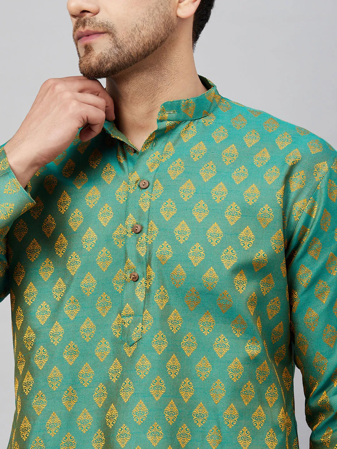 VASTRAMAY Men's Green and Rose Gold Kurta Set